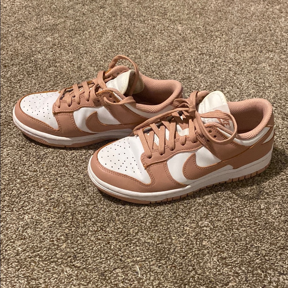 Wmns Dunk Low ‘Rose Whisper’ Shoes
